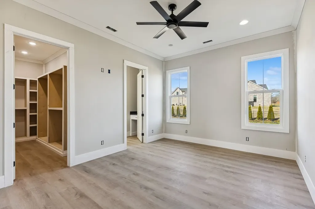 374 Chestnut Oak Avenue Smithville TN 37166