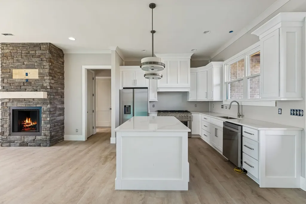 374 Chestnut Oak Avenue Smithville TN 37166