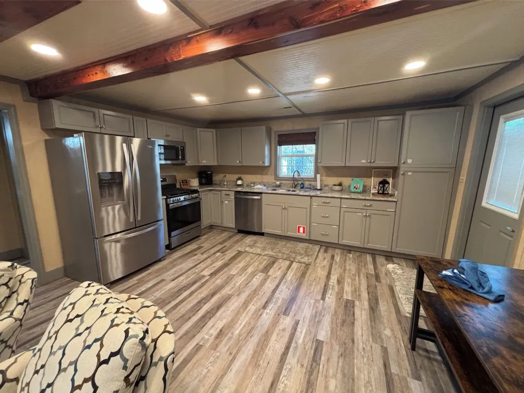 138 Cooper Lane Smithville TN 37166