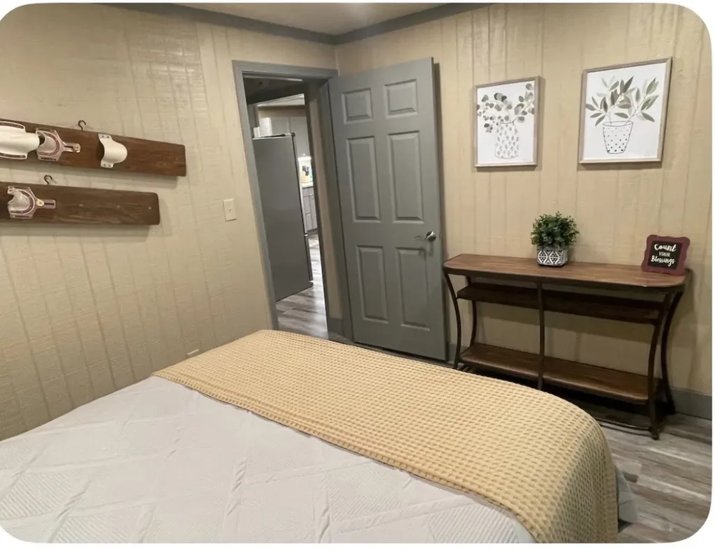 138 Cooper Lane Smithville TN 37166