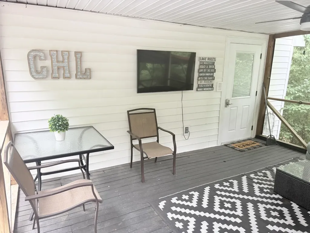 138 Cooper Lane Smithville TN 37166
