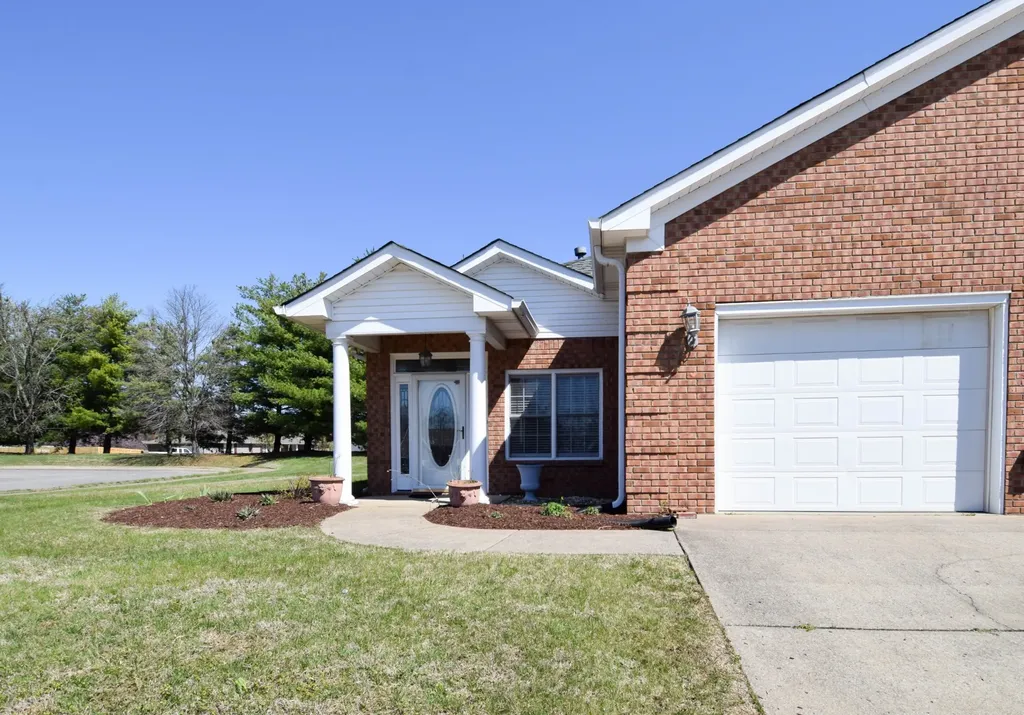 441 Brady Lane Gallatin TN 37066