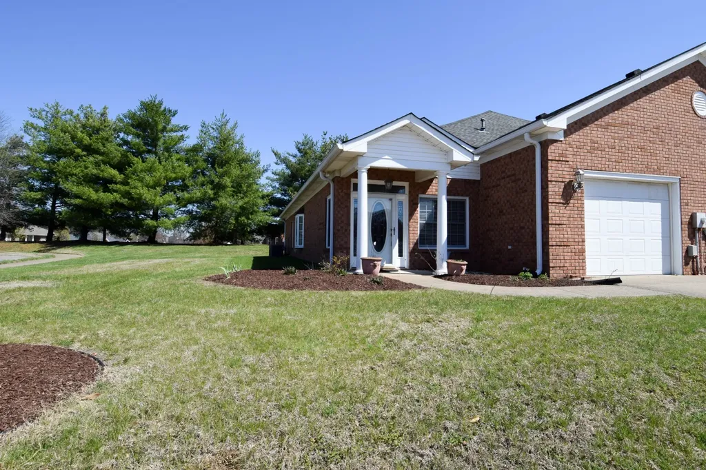 441 Brady Lane Gallatin TN 37066
