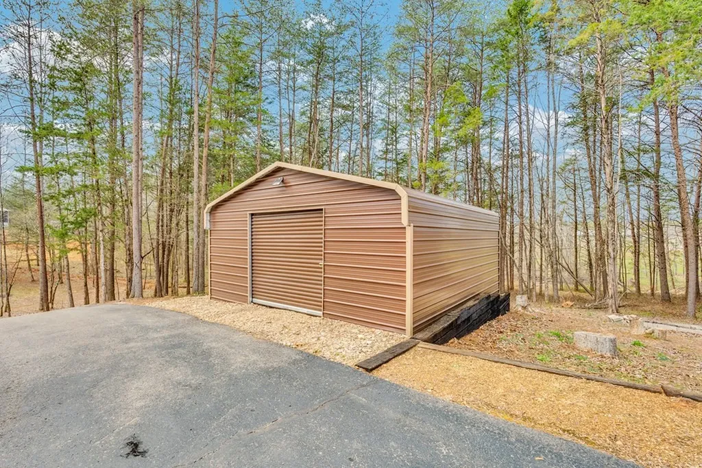 465 Hickory Lane Sparta TN 38583