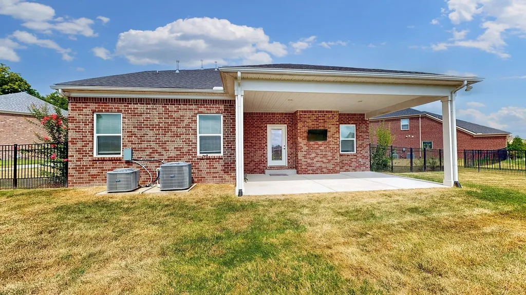 4302 Peacemill Lane Murfreesboro TN 37128