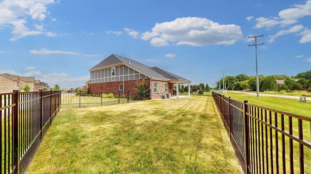 4302 Peacemill Lane Murfreesboro TN 37128