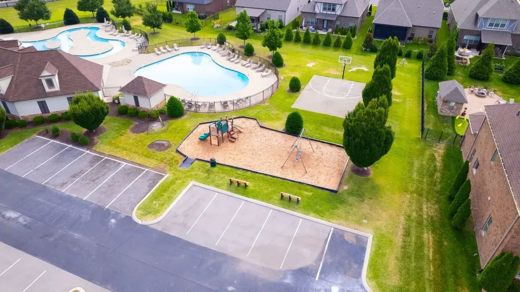 4302 Peacemill Lane Murfreesboro TN 37128