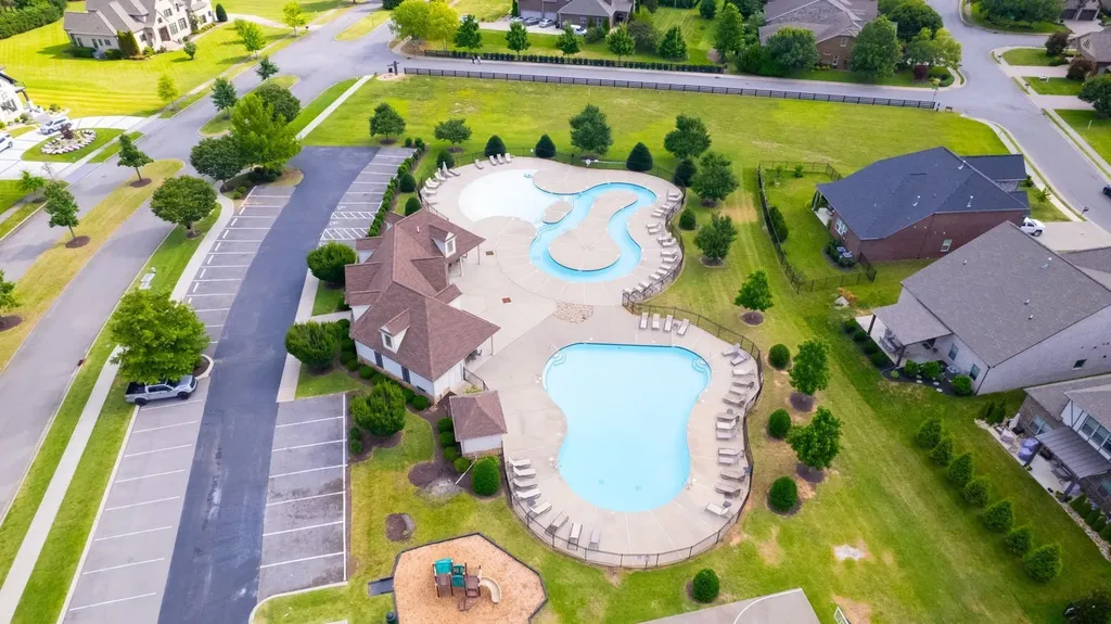 4302 Peacemill Lane Murfreesboro TN 37128