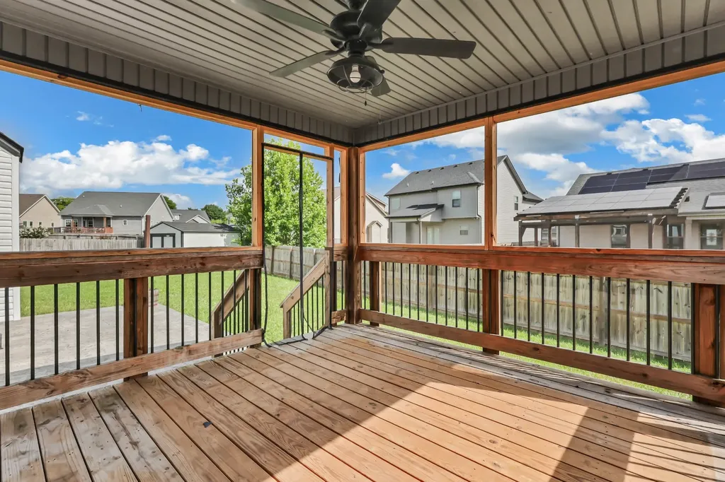 105 Wilburn Court Clarksville TN 37043