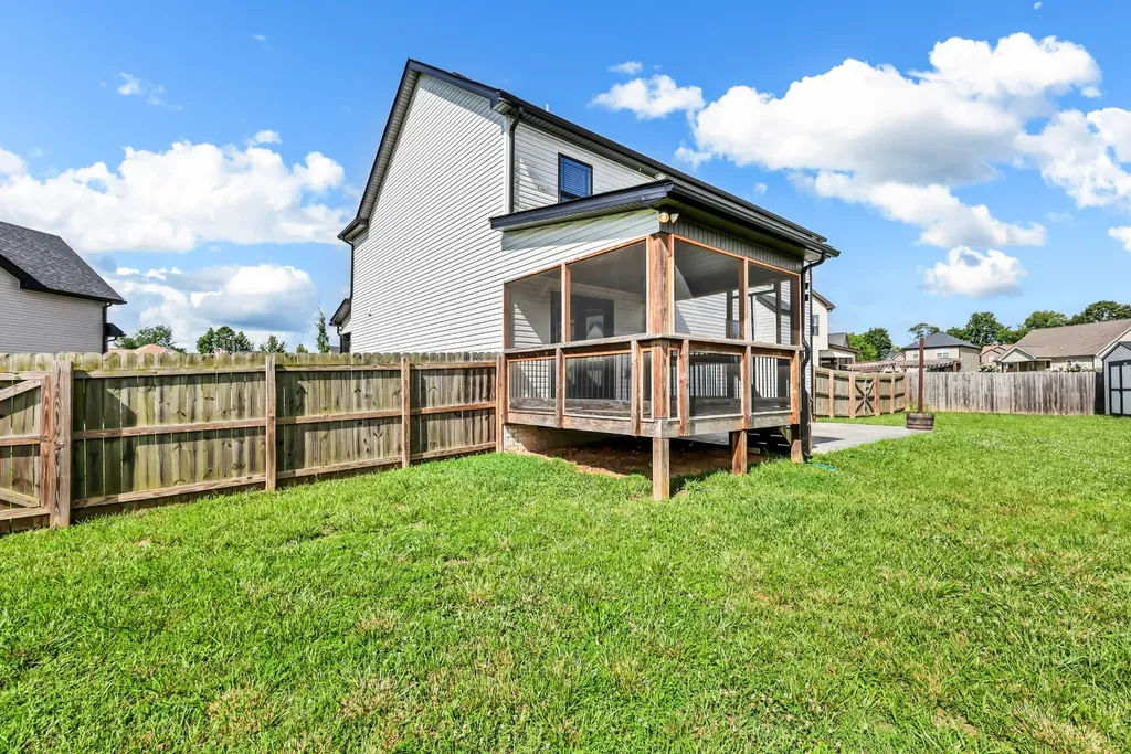 105 Wilburn Court Clarksville TN 37043