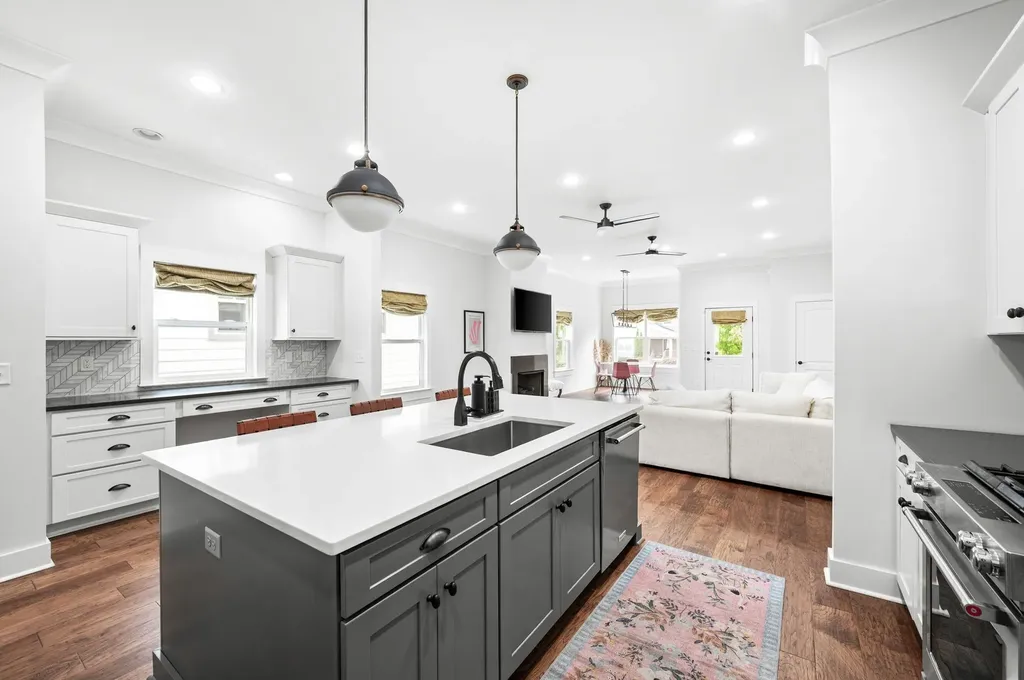 4306A Dakota Avenue Nashville TN 37209