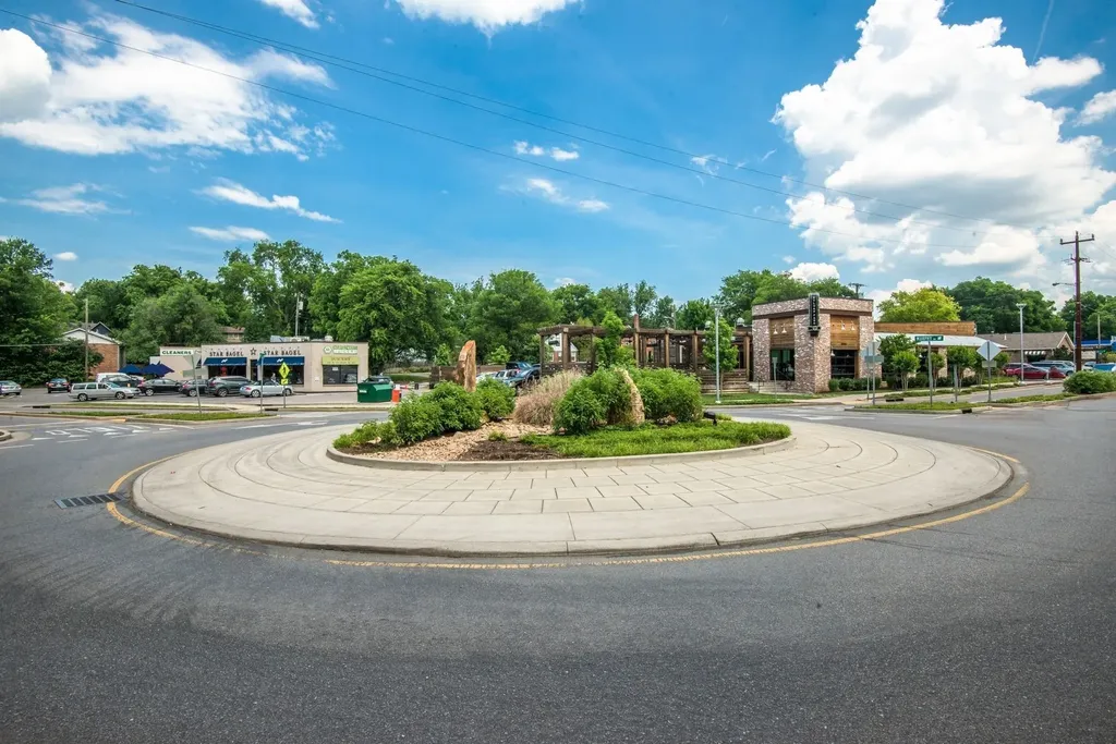4306A Dakota Avenue Nashville TN 37209