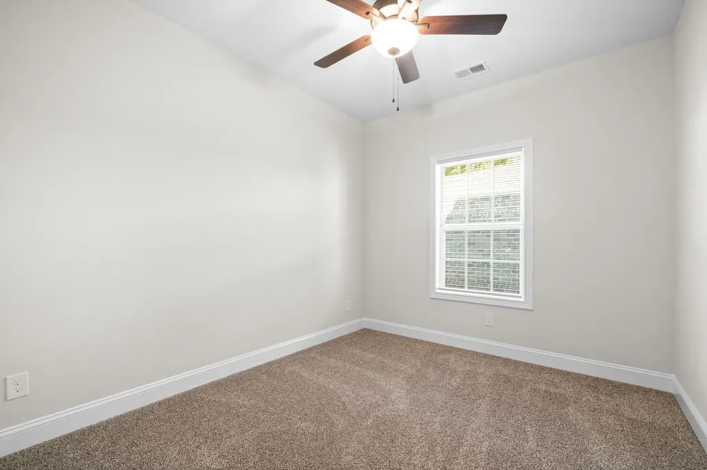 445 Oak Street Clarksville TN 37042