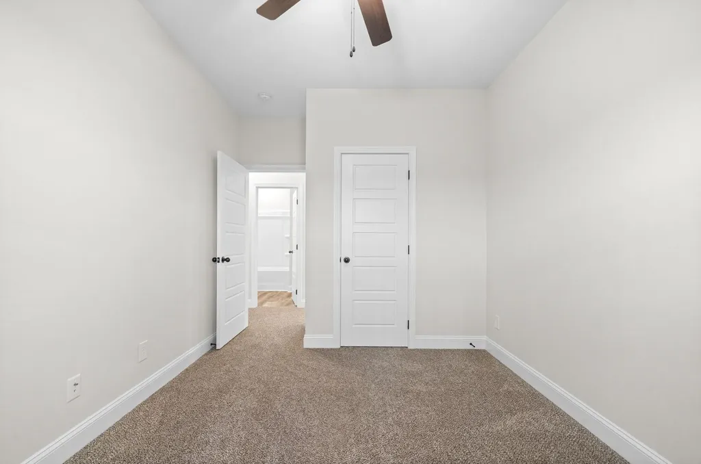 445 Oak Street Clarksville TN 37042