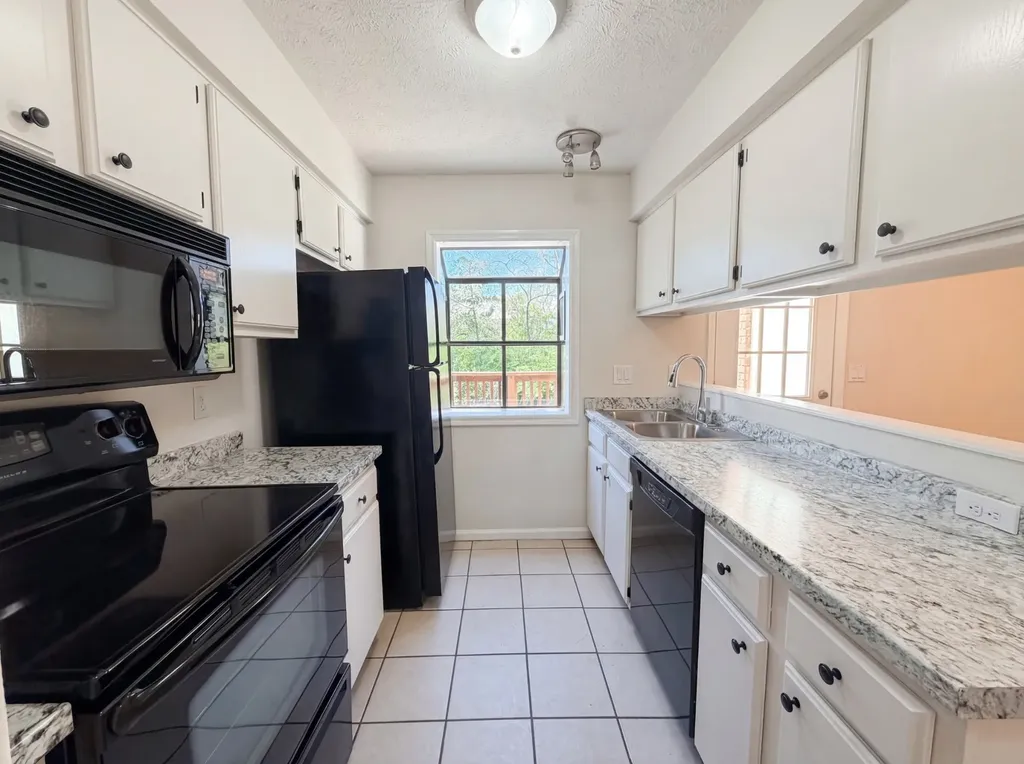 211 Thistle Lane Hermitage TN 37076