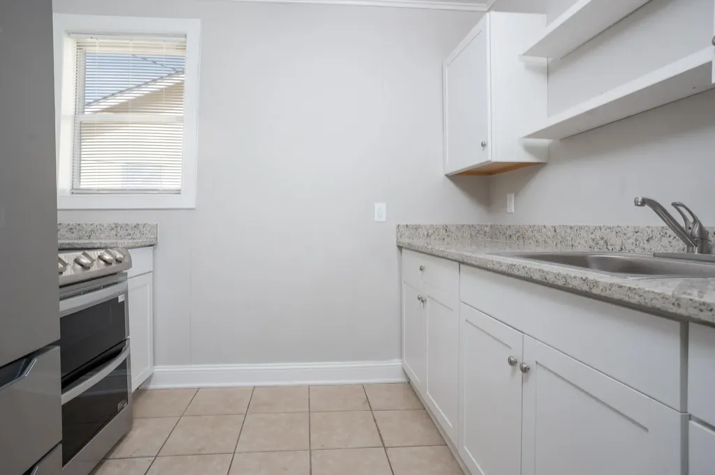 932 33rd Ave, N Nashville TN 37209