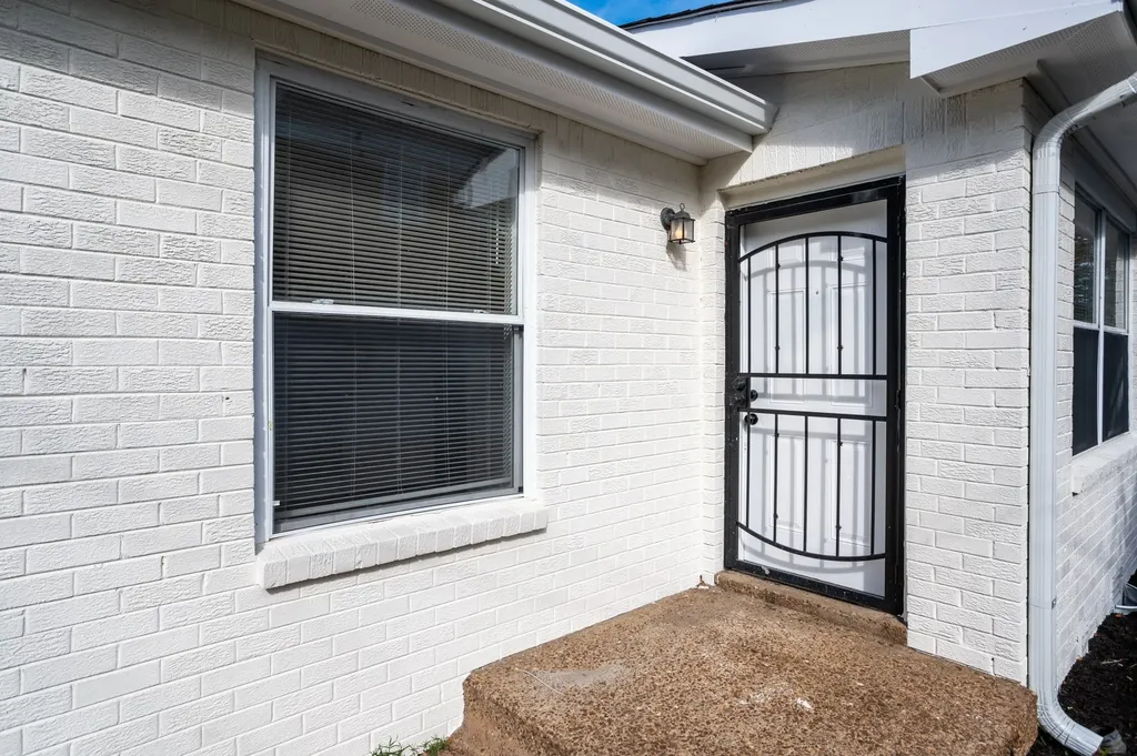 932 33rd Ave, N Nashville TN 37209