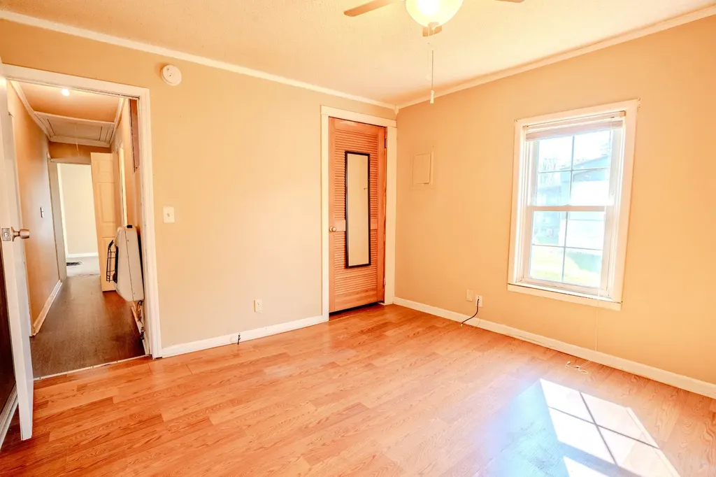 410 Palmer Street Lawrenceburg TN 38464