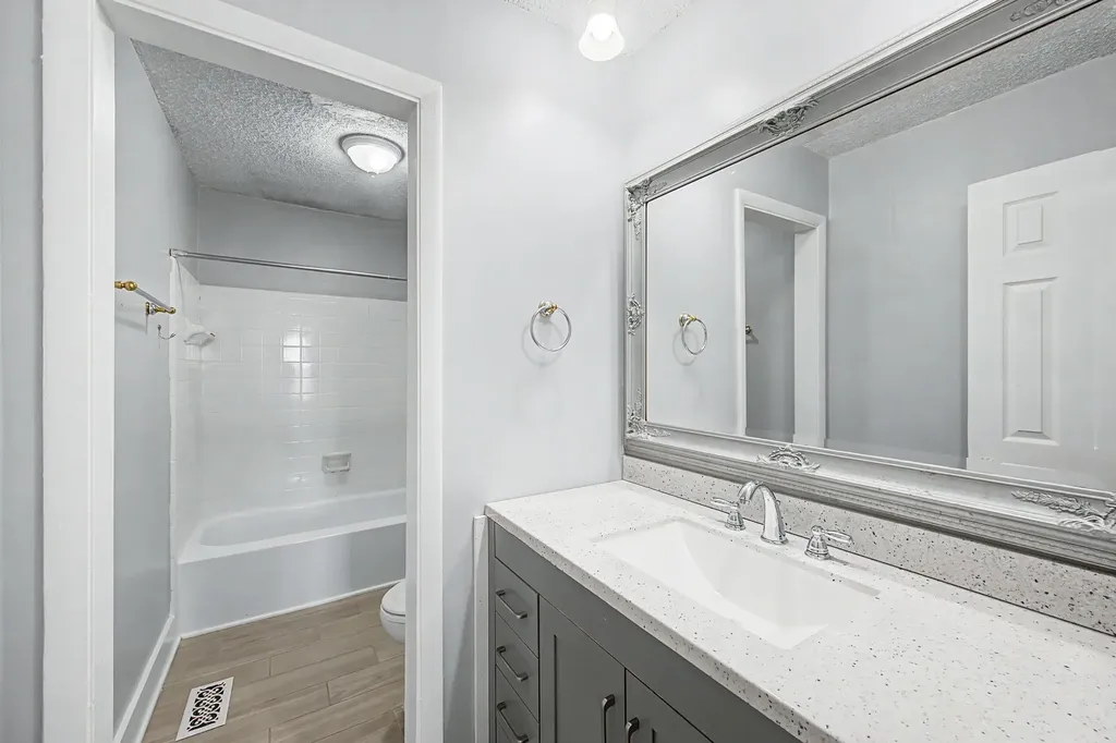 110 Bellevue Road Nashville TN 37221