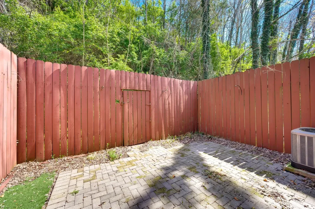 110 Bellevue Road Nashville TN 37221