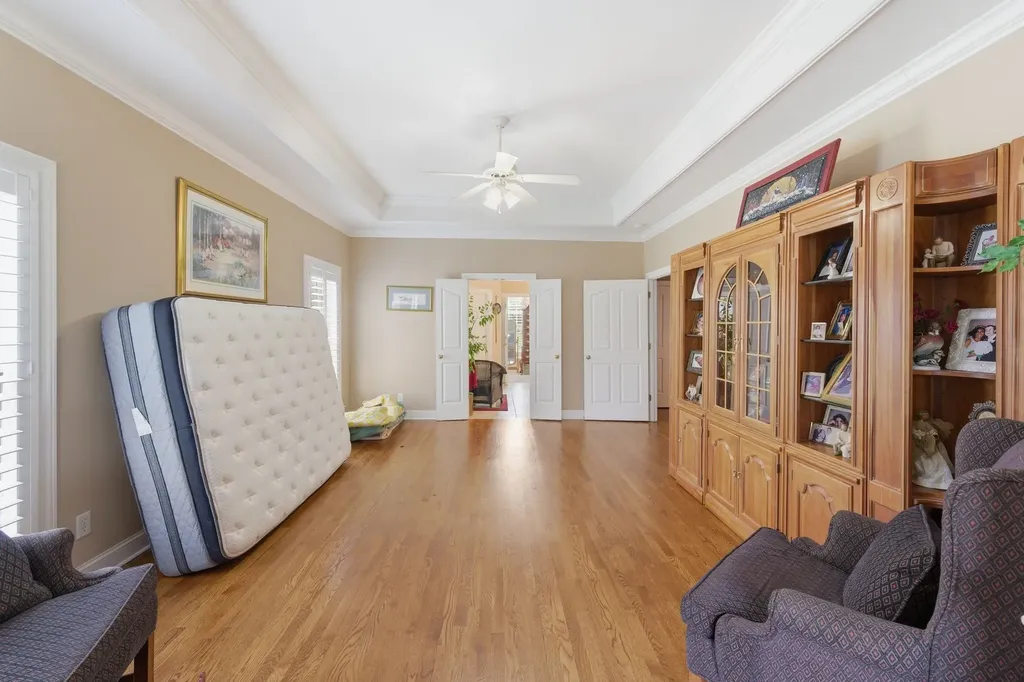 5212 Ravens Glen Nashville TN 37211