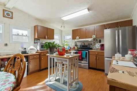 1300 New Sheboss Road Duck River TN 38454