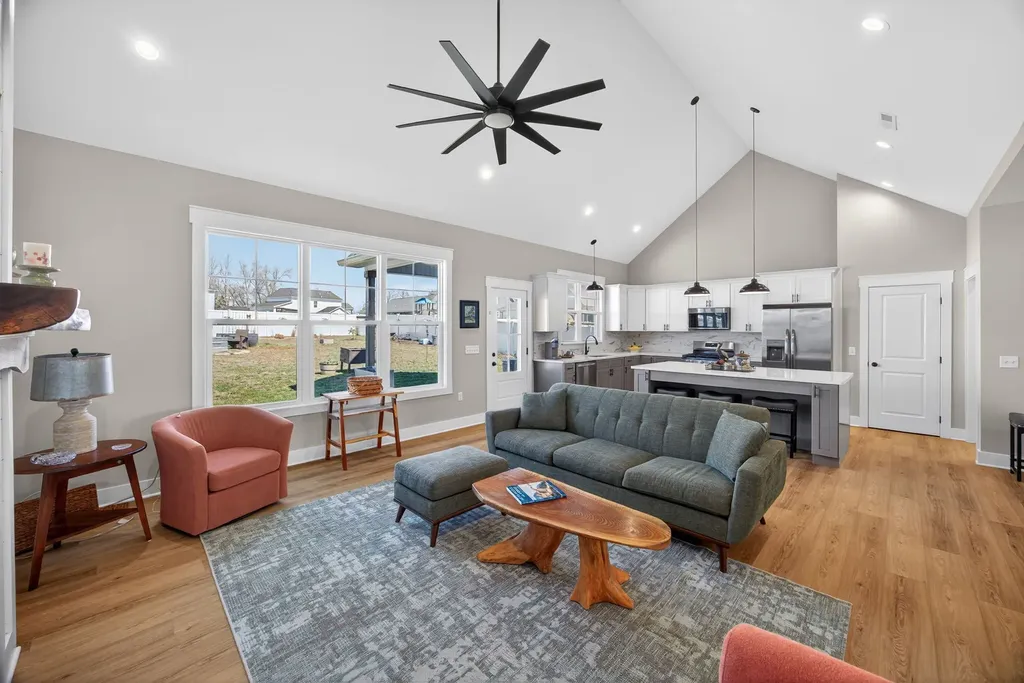 2394 Mountain Reserve Cookeville TN 38506