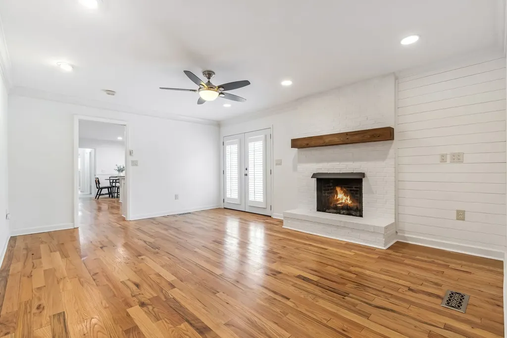 2203 Oakwood Court Franklin TN 37064