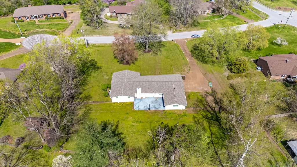 2203 Oakwood Court Franklin TN 37064
