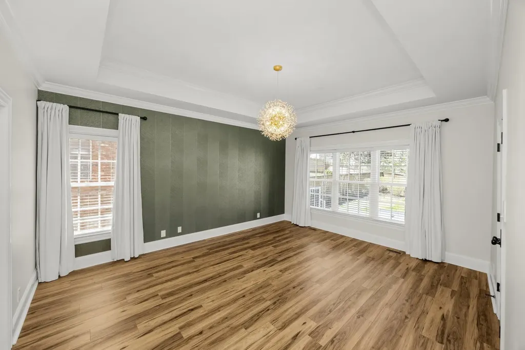 5904 Old Harding Pike Nashville TN 37205