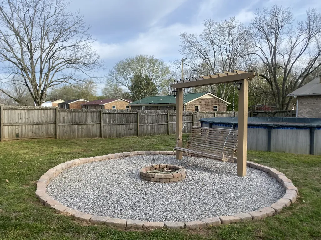 694 Mcquade Circle Mcminnville TN 37110
