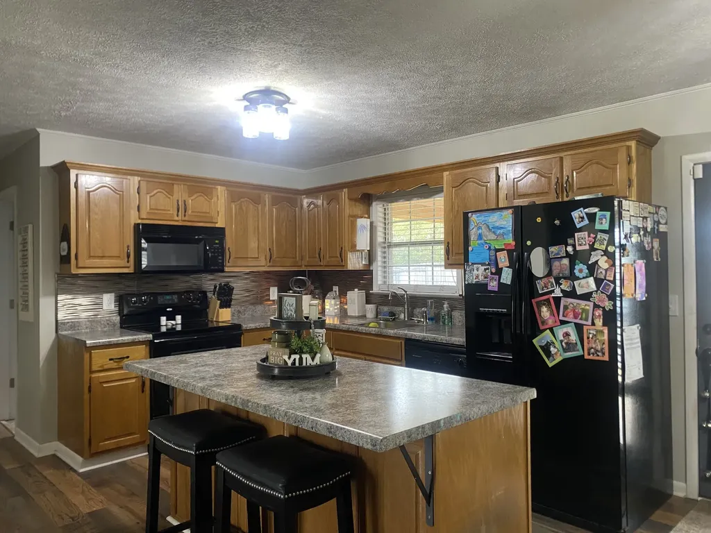 694 Mcquade Circle Mcminnville TN 37110