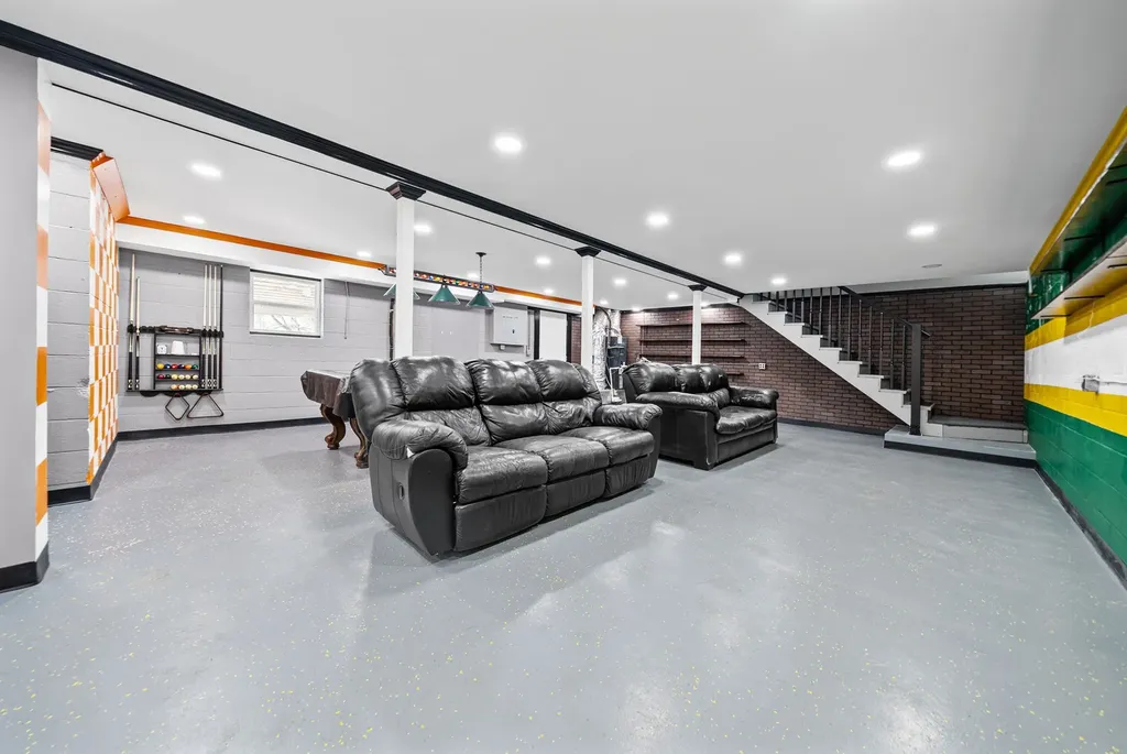 1718 Seven Mile Ferry Road Clarksville TN 37040