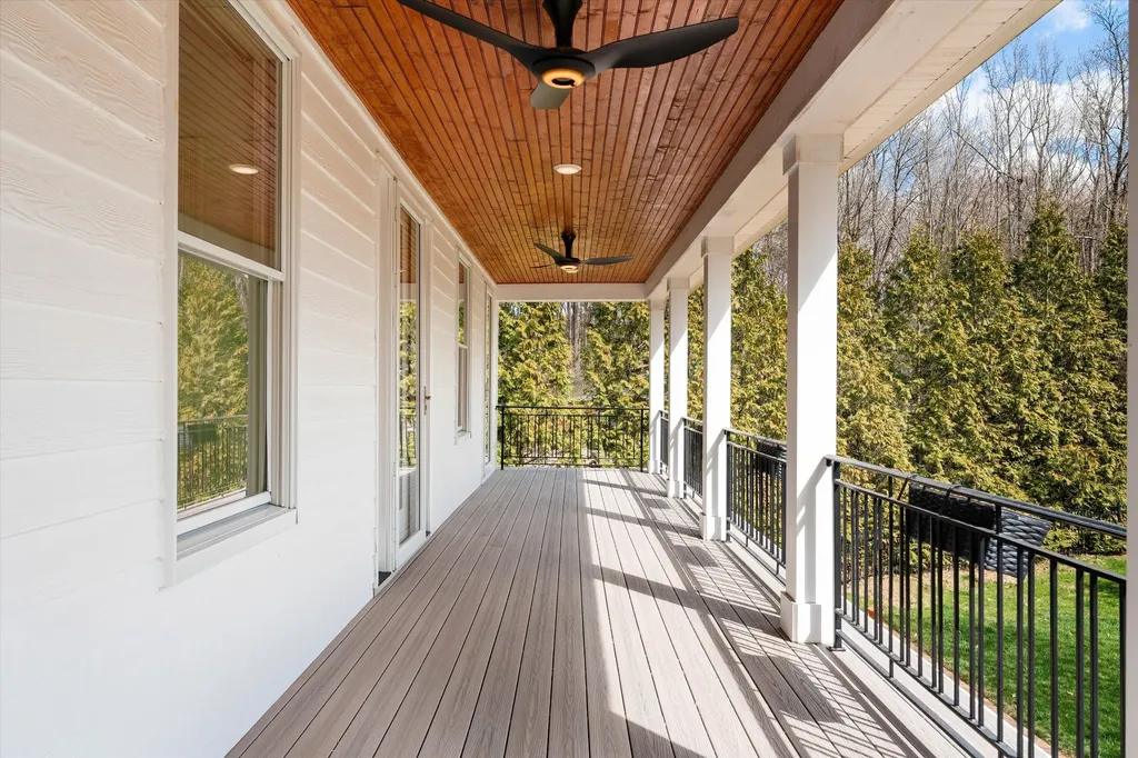 3863 Saundersville Ferry Road Mount Juliet TN 37122