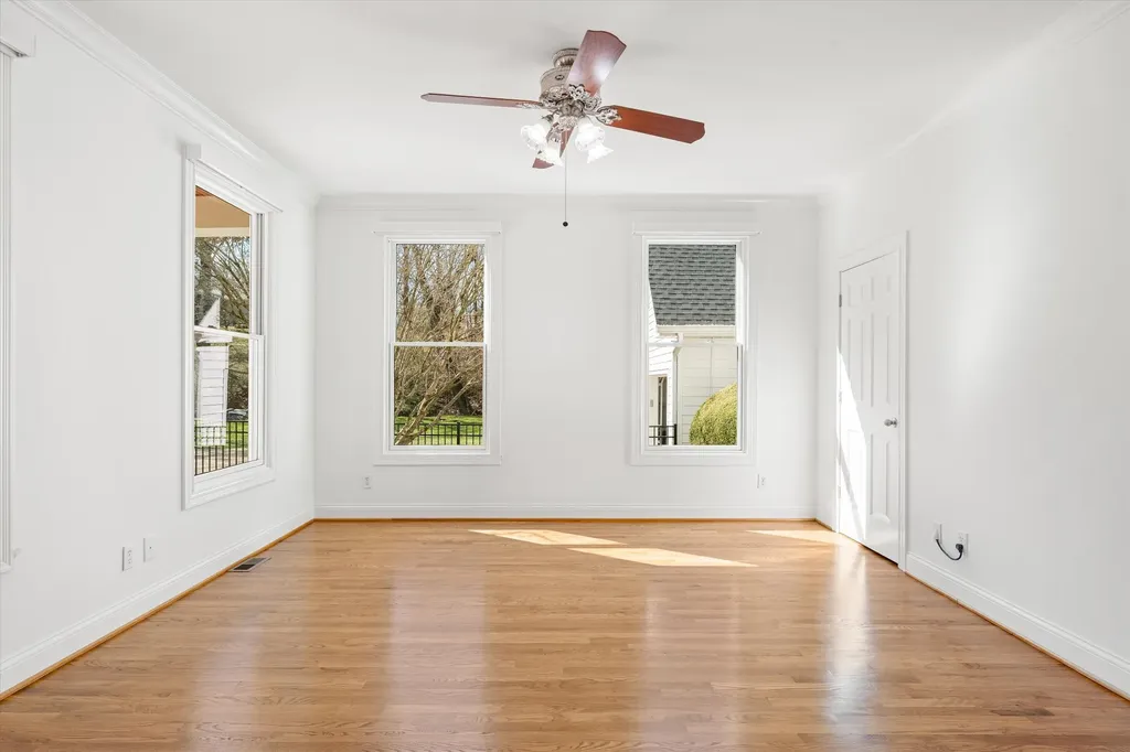 3863 Saundersville Ferry Road Mount Juliet TN 37122