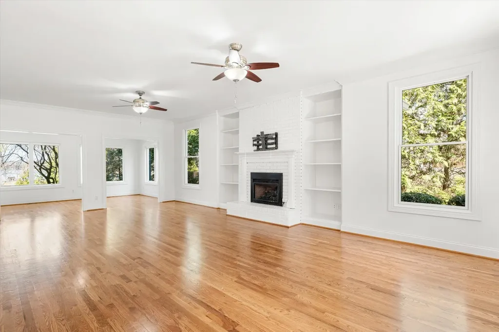 3863 Saundersville Ferry Road Mount Juliet TN 37122