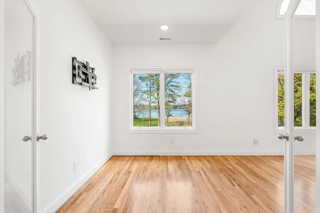3863 Saundersville Ferry Road Mount Juliet TN 37122