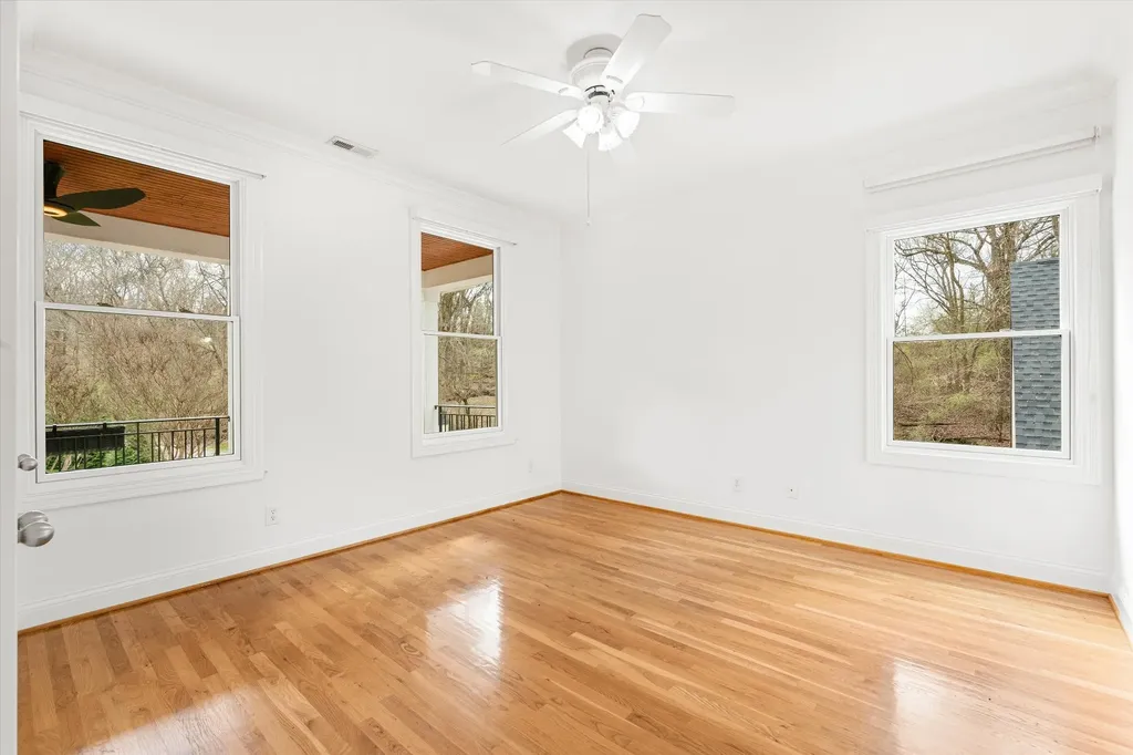 3863 Saundersville Ferry Road Mount Juliet TN 37122