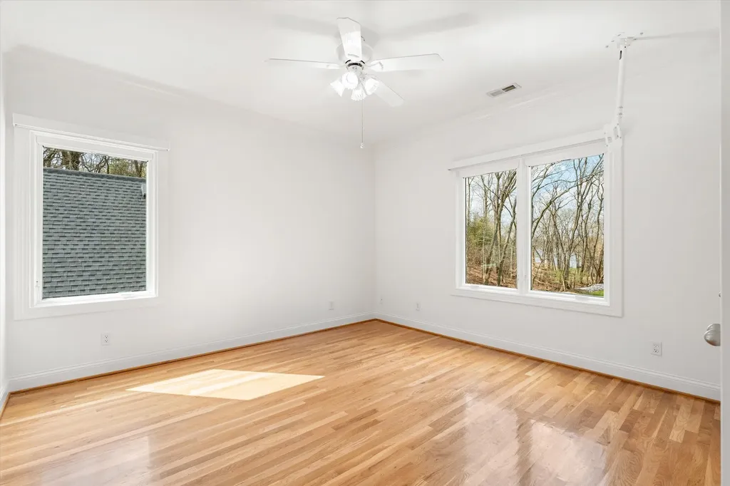 3863 Saundersville Ferry Road Mount Juliet TN 37122