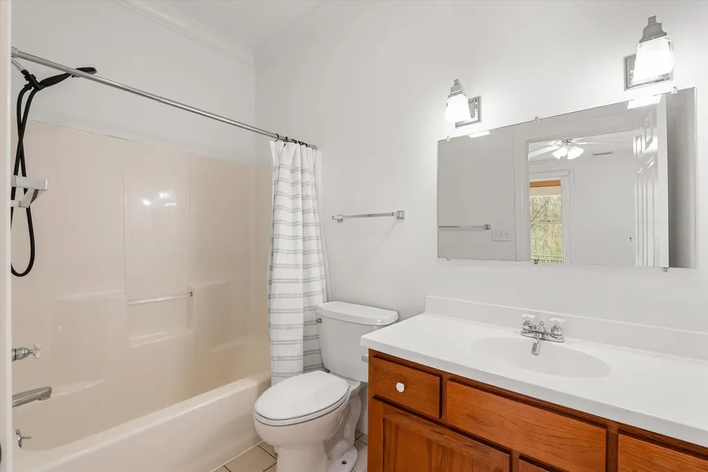 3863 Saundersville Ferry Road Mount Juliet TN 37122