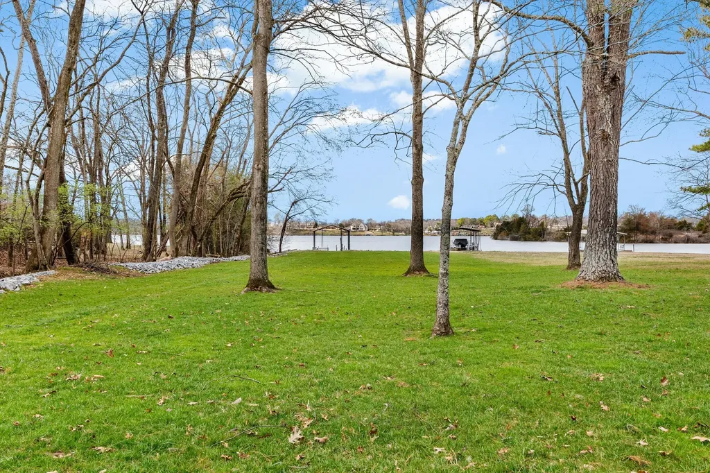 3863 Saundersville Ferry Road Mount Juliet TN 37122