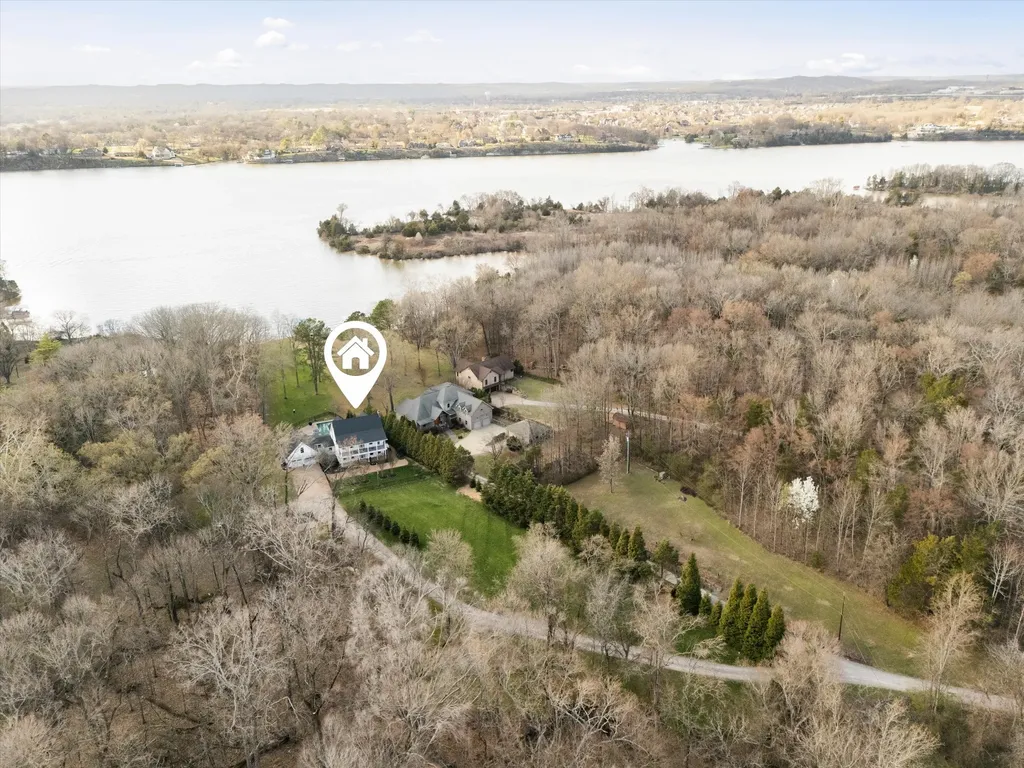 3863 Saundersville Ferry Road Mount Juliet TN 37122