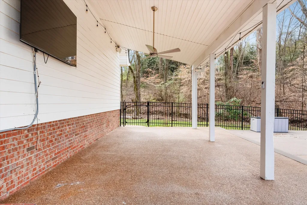 3863 Saundersville Ferry Road Mount Juliet TN 37122