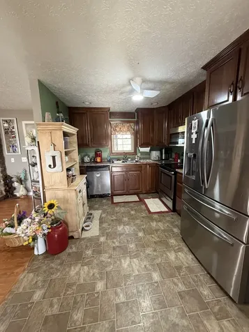 231 Austin Road Lafayette TN 37083