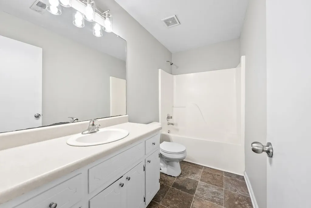 209 Lexington Drive Clarksville TN 37042