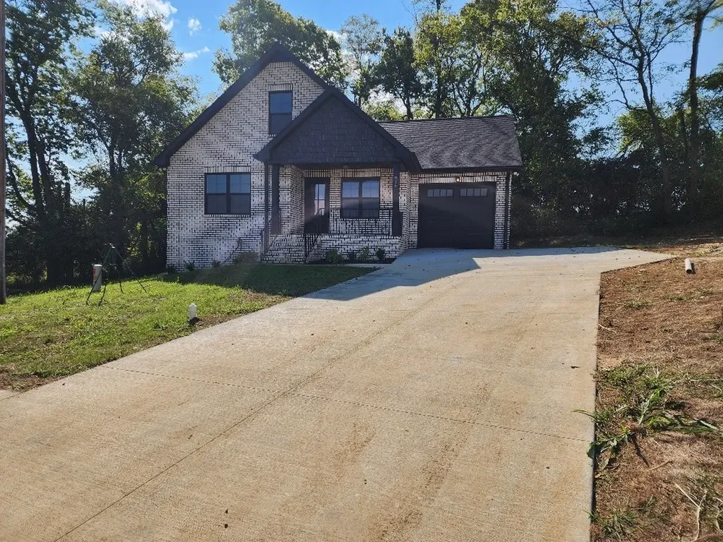 215 Scenic Lane Hartsville TN 37074