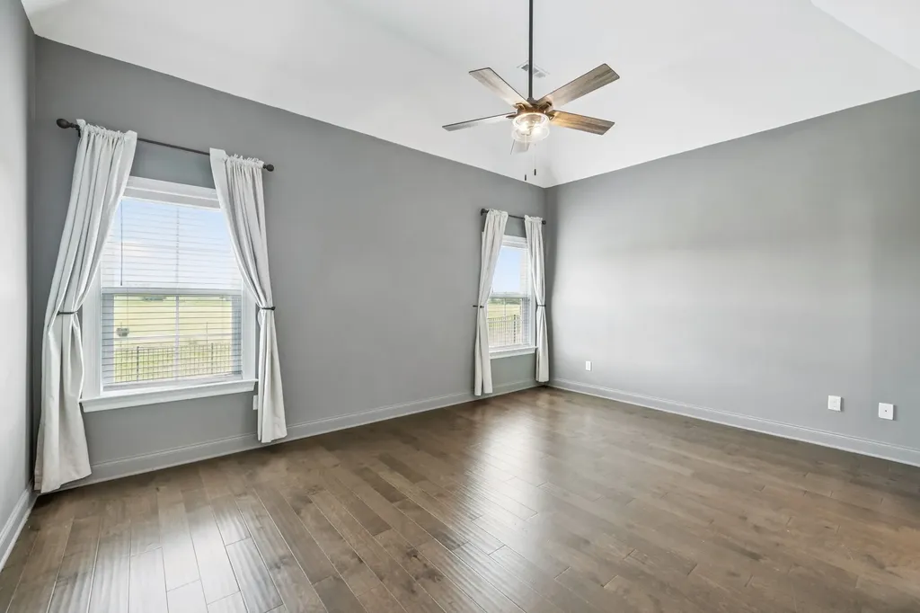 7013 Harriswood Lane Murfreesboro TN 37129