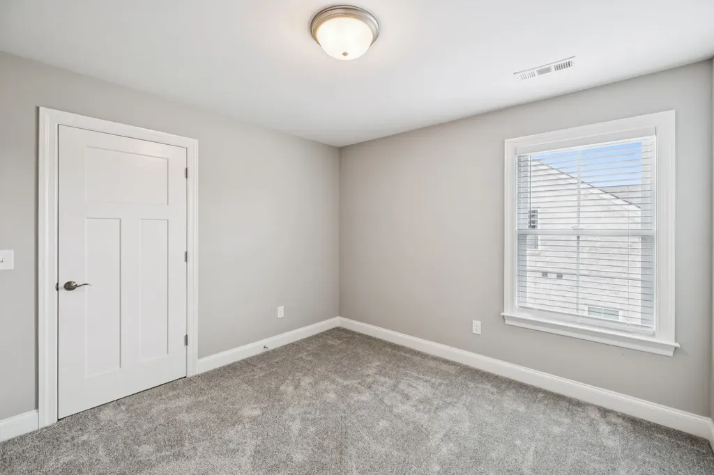 7013 Harriswood Lane Murfreesboro TN 37129