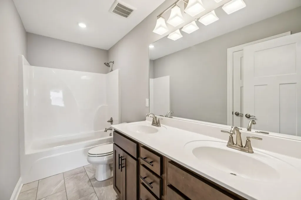 7013 Harriswood Lane Murfreesboro TN 37129