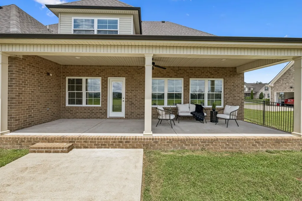 7013 Harriswood Lane Murfreesboro TN 37129